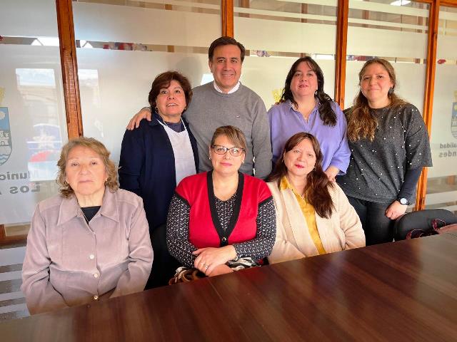 Encuentro con la Agrupación Cuidamos con Amor: Un Reconocimiento a las Cuidadoras